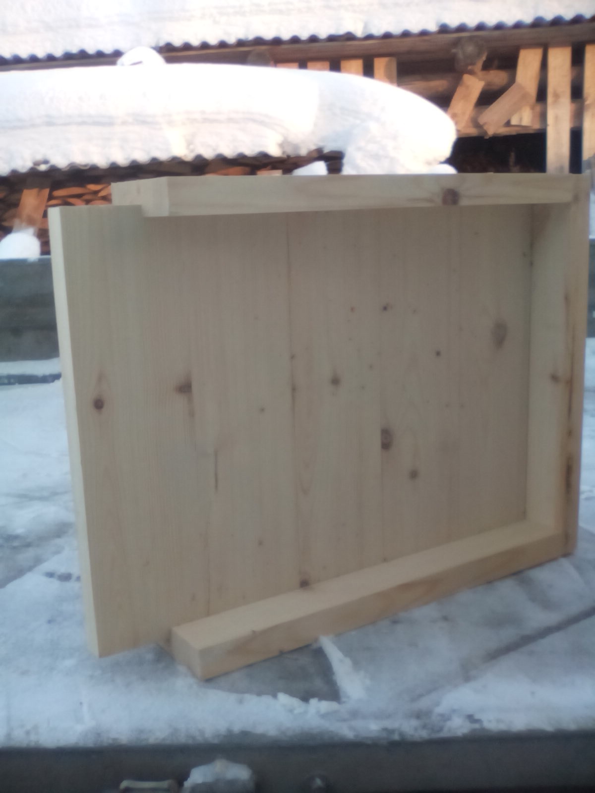 Изготовление днища к улью дадан из двп и пенопласта внутри